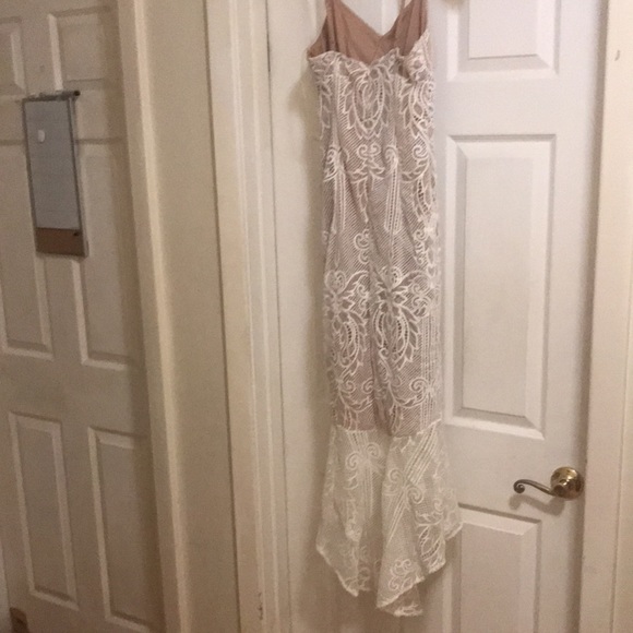 Honey Chelsea stunning white nude lining midi dress  BNWOT - Picture 3 of 7